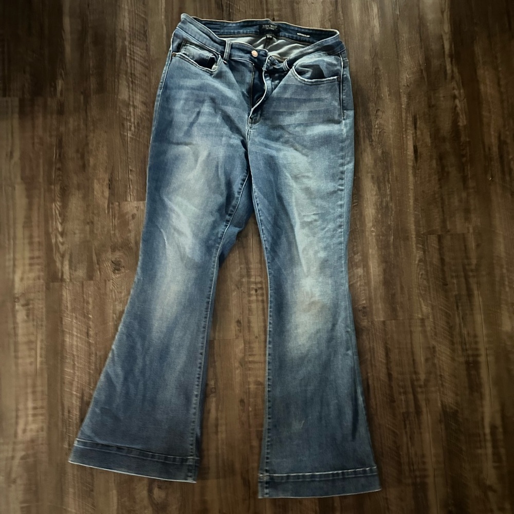 Judy Blue 16w